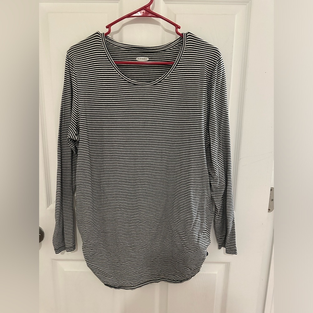 Maternity shirts